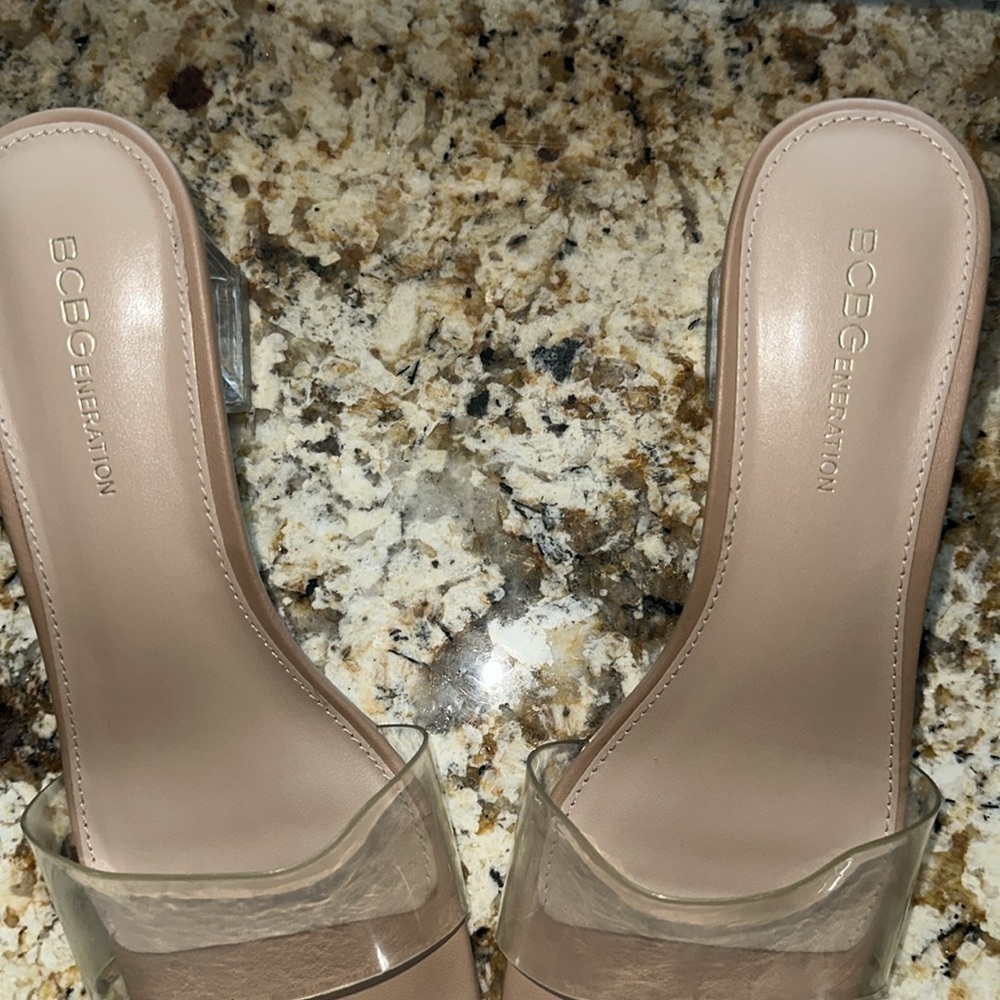 BCBGENERATION Clear Comfort Luckee Square Toe Block Heel Slip On Heeled Sandal - Picture 3 of 8